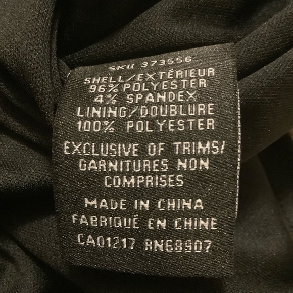 LE CHATEAU BLACK FLORAL PRINT/ HALTER NECK MIDI DRESS/ Size M - Picture 12 of 12